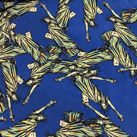 Super fun stretchy knee length skirt very comfortable patriotic freedom - Picture 2 of 4